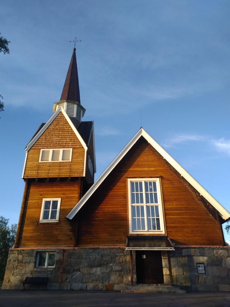 Kyrka
